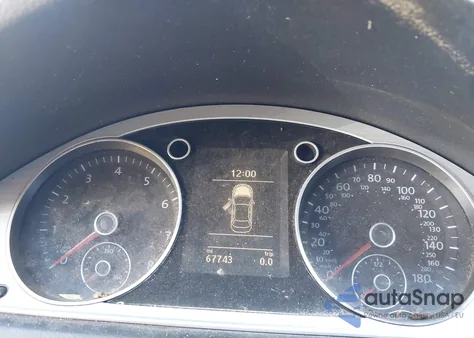 2015 Volkswagen Cc 2.0T R-Line z USA, uszkodzony, nr VIN WVWBN7ANXFE824130